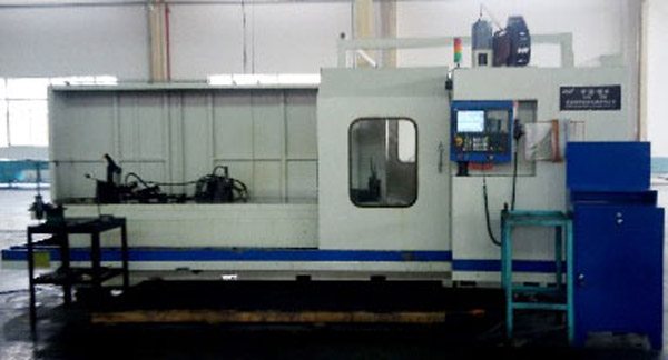 數(shù)控曲軸法蘭孔專機.jpg